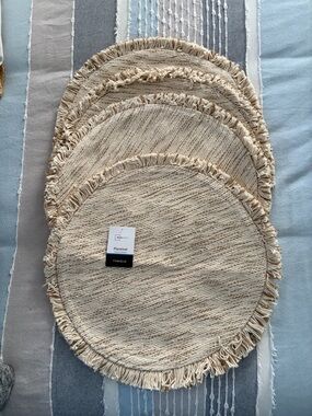 Mainstays Natural Fringe Round Placemats - Set of 4